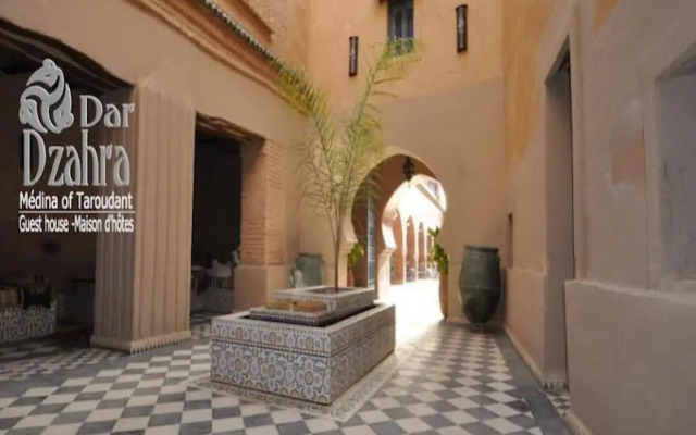 Riad Dar Dzahra