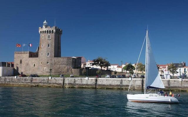 Appartement Les Sables-d'Olonne, 2 pièces, 4 personnes - FR-1-385-12