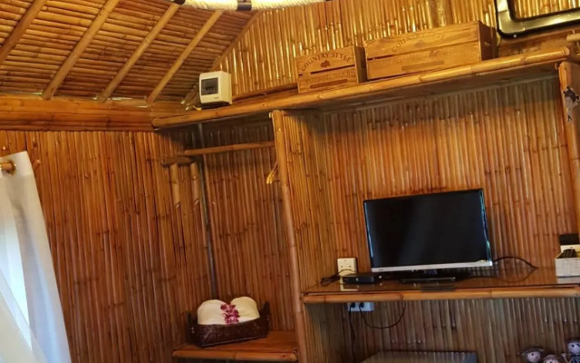 Baan Suan Pai Noppakao