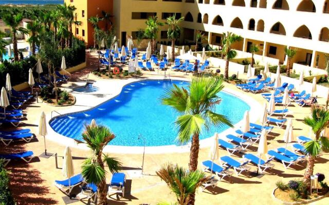 Apartamentos Playamarina