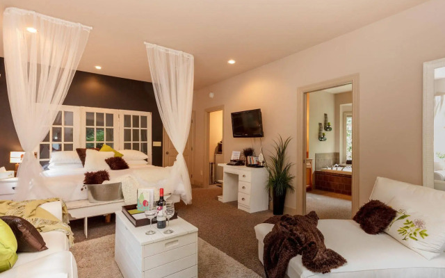 Amara Bed & Breakfast