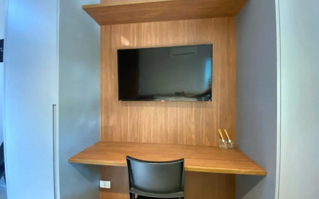 Piscina- AC- academia - Brazilian Corner