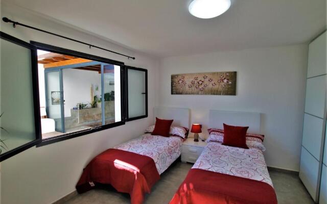 Holiday House and Spa Lanzarote