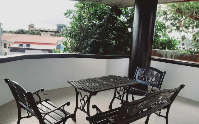 Avana Hills Boracay Prime