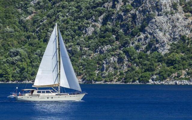 Barbaros Yachting Luxury Private Gulet 4 Cabins