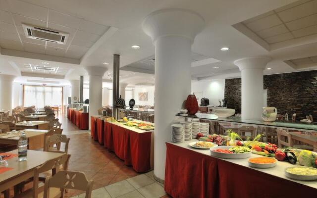 Cala Della Torre Resort