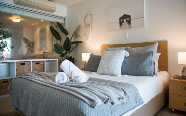 What a View - Studio