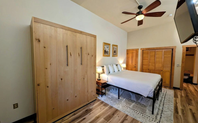 Arapahoe Lodge 8102 OFB