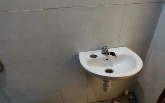 Borobudur Kampung Homestay - KARSIDI – Bathroom – Borobudur