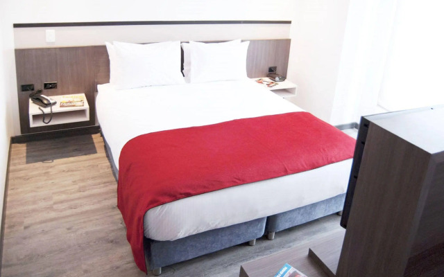 Best Western Calleja Suites