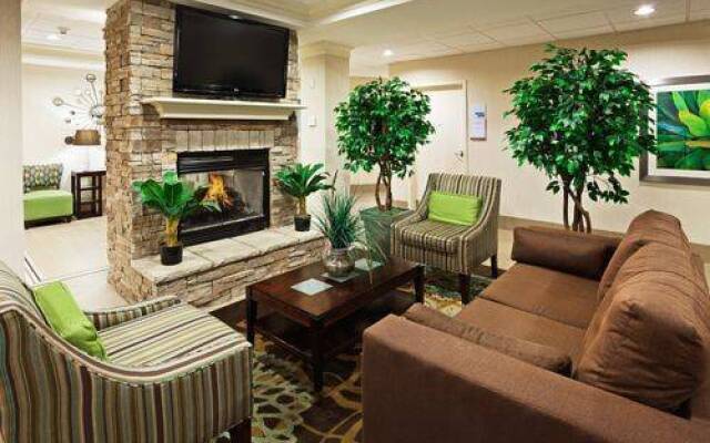 Holiday Inn Exp Suites Smyrna Nashville