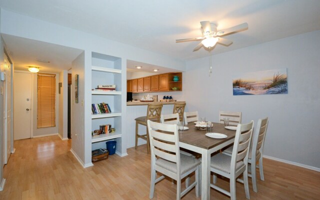 Runaway Bay Resort by BBG