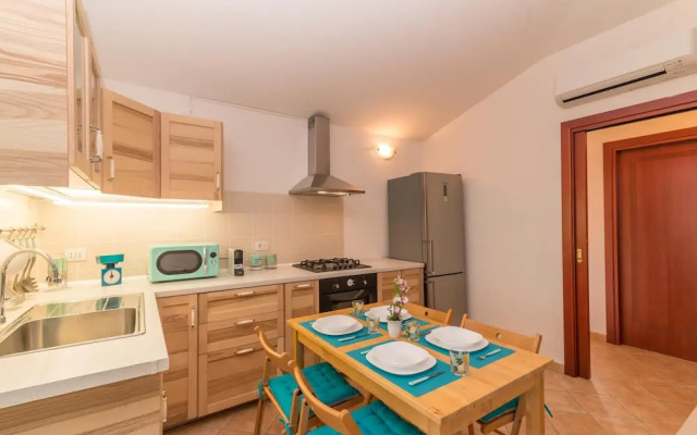 Glori House 50mt From Marina di Olbia