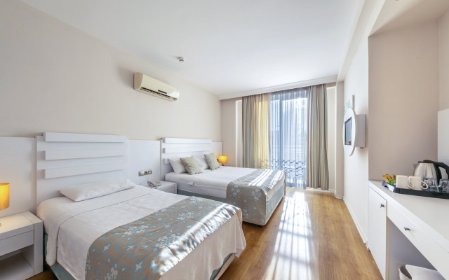 Sahra Su Holiday Village & Spa