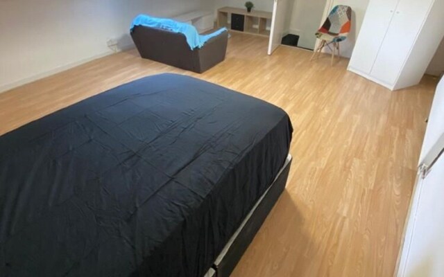 Liverpool City Stays - City Centre Apartment
