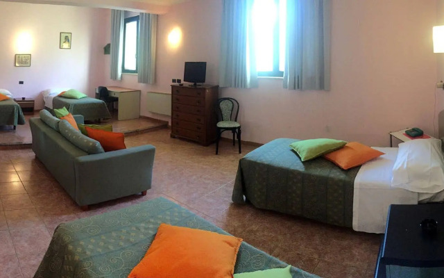 Hotel Salus