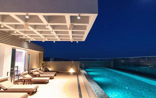 The Tower at St Raphael Resort