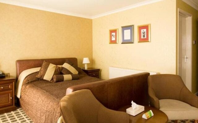 The Raven Hotel by Greene King Inns