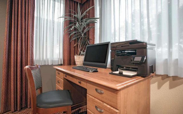 Kent/Sea-Tac Airport hotel