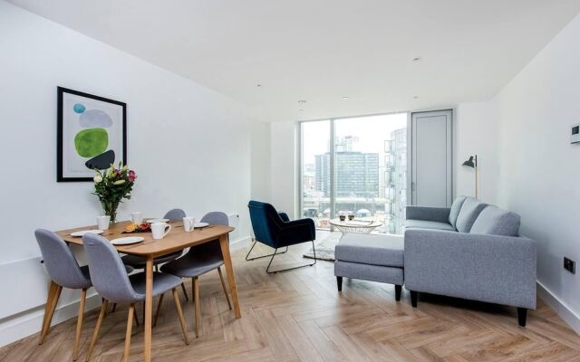 Stunning 2BR Manchester Apartment