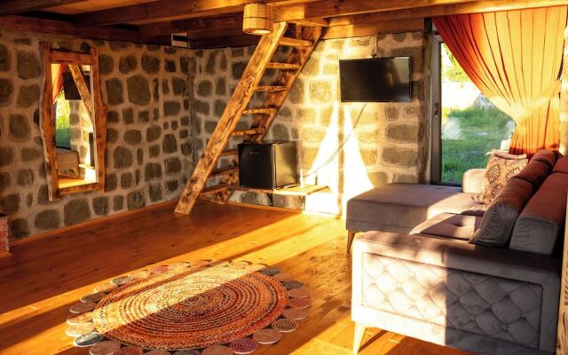 Şahmaran Bungalov