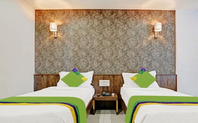 Treebo Varsha Palace