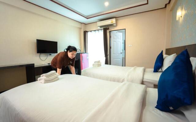 Blue Sky Residence Airport