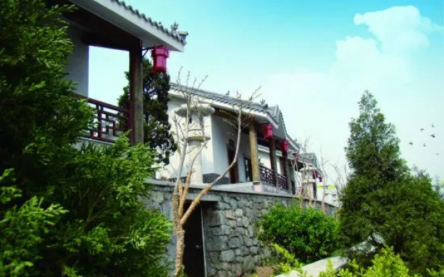 China Magnetic Mountain Springs Park