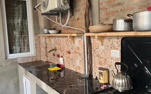 Guest House - Avlabari
