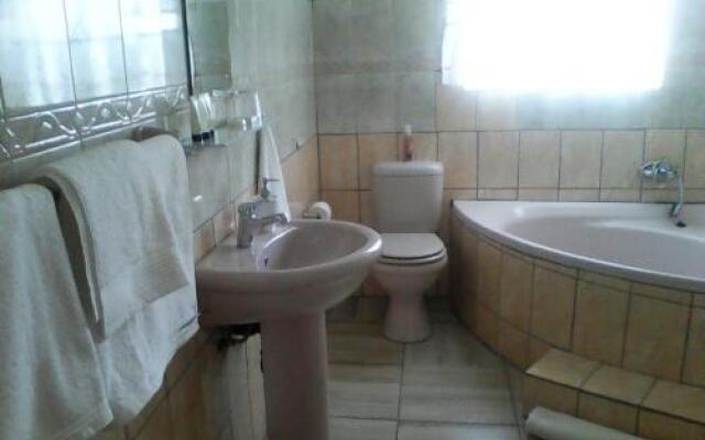 Aliwal Villa Guest Lodge