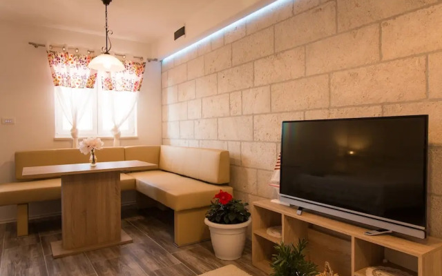 Apartments Rakuljic