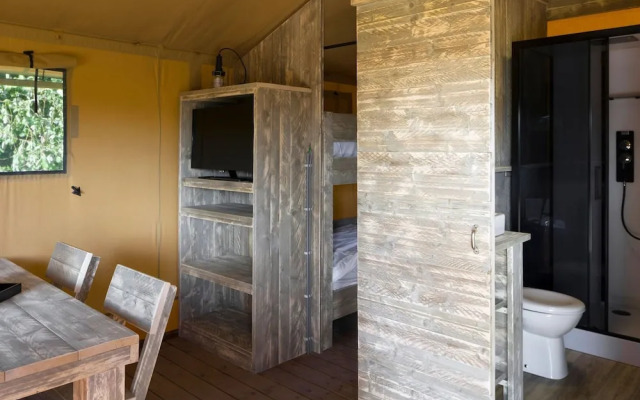 Nice Safari Tent With Bathroom, at Hunebedcentrum