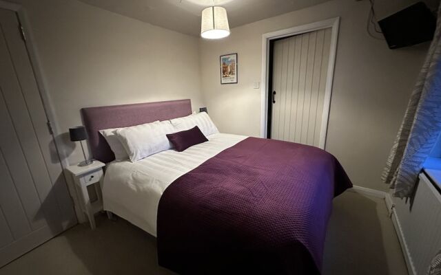 White Horse Inn Pulverbatch