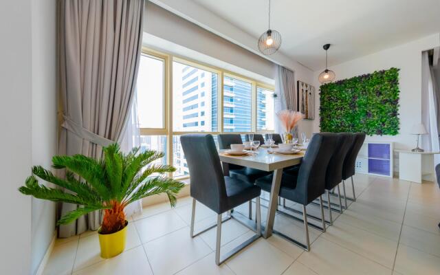 DXB - Royal Oceanic - 2702 - DM