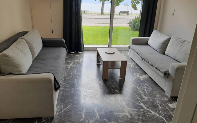 Nafpaktos Seaside Apartment