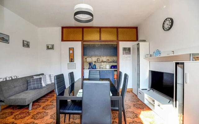 Awesome Apartment in Sibenik With 3 Bedrooms