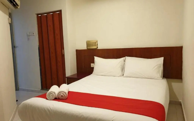 Fully Hotel Desa Tebrau