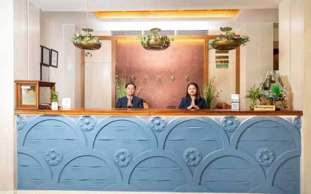 Arushi Boutique Hotel
