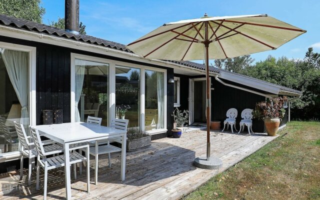 Modern Holiday Home in Hovedstaden With Roofed Terrace