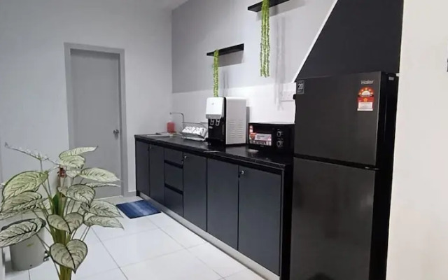 The Horizon Ipoh L18 by Grab A Stay