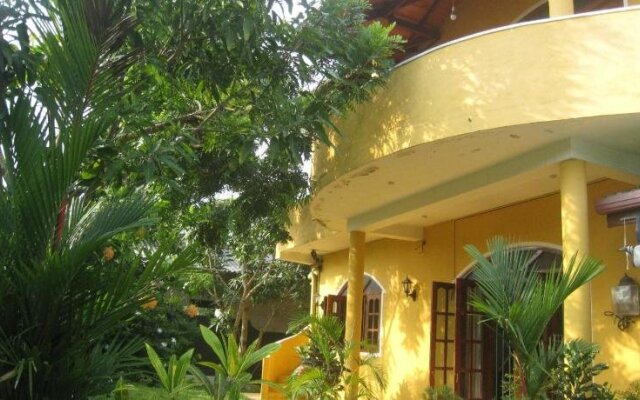 Villa Shwetha Guest House