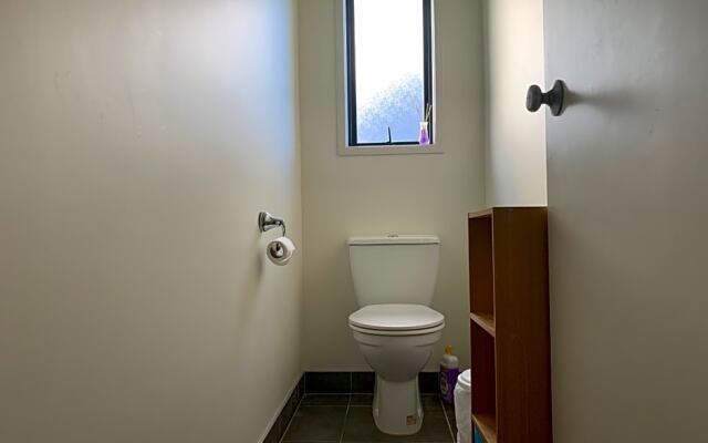 Albany Oteha Home-BnB