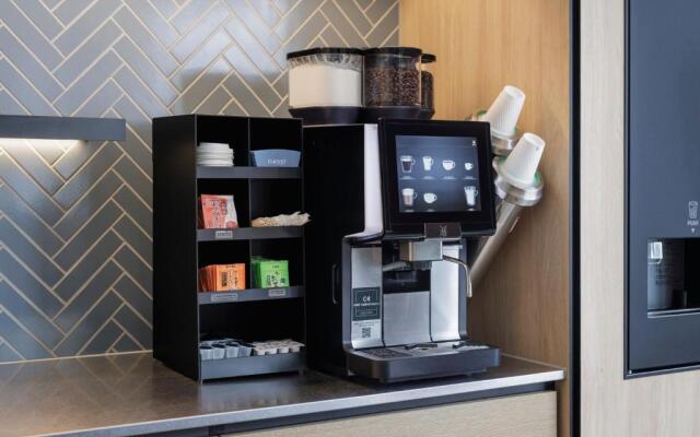 Fairfield By Marriott Hyogo Kannabe Highland