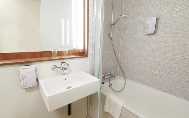 Campanile NATURE - Bordeaux Est Artigues