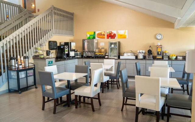 Comfort Inn
