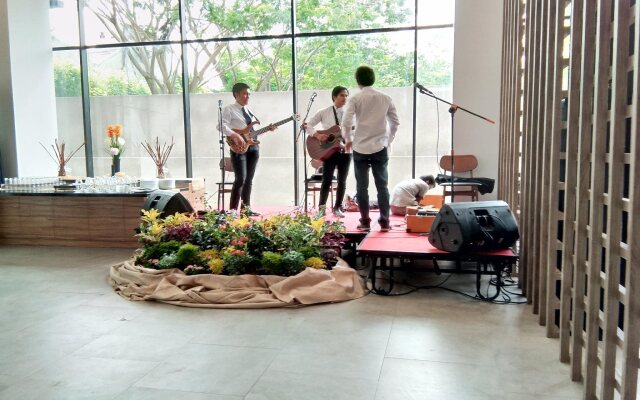 Hotel AYOLA Lippo Cikarang