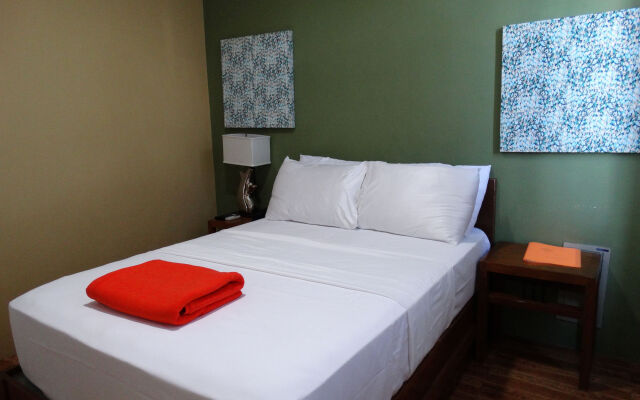 The Purple Tree Bed & Breakfast