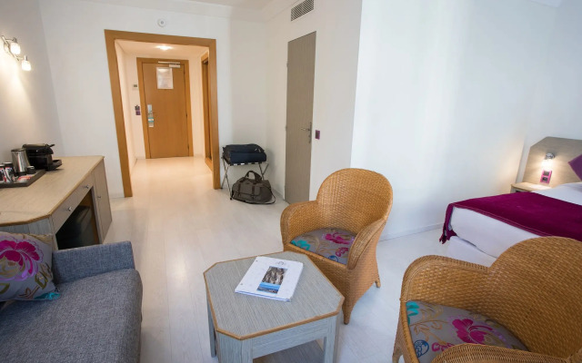Cristal Hotel & Spa