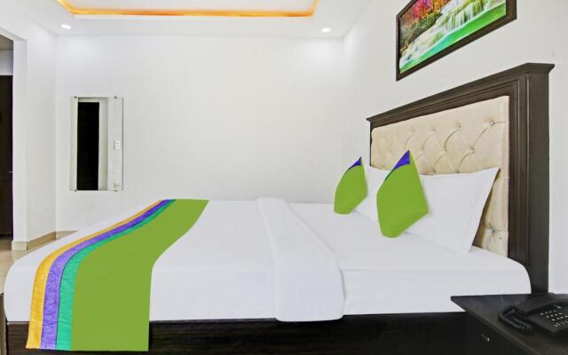 Treebo Royal Empire Adarsh Nagar, Chandigarh