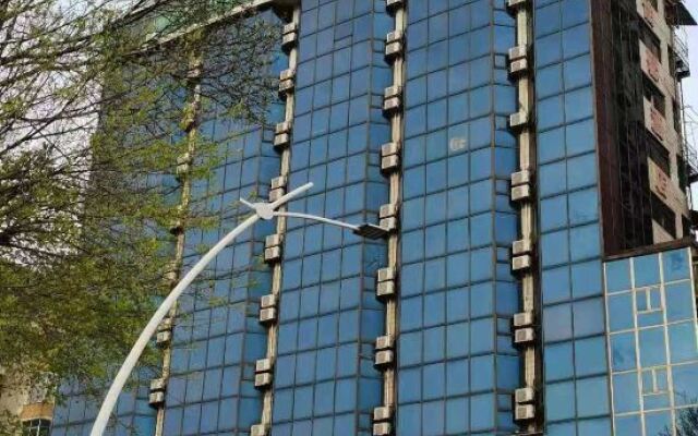 Yixing Hotel